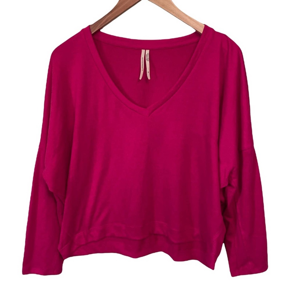 Anthropologie XS V Neck 3/4 sleeve top EUC